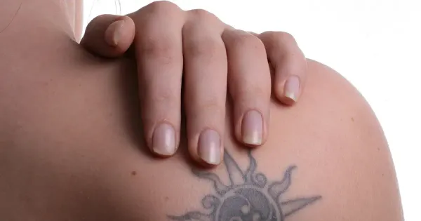 문신에 사용되는 잉크는 장기 부전 및 알레르기를 유발할 수 있습니다